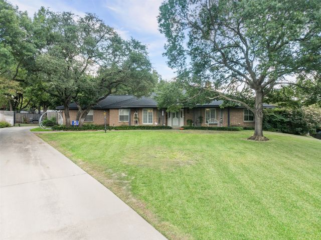7801 Timberwood Court, Fort Worth, TX 76179
