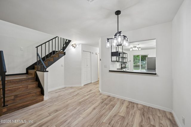 7701 BAYMEADOWS Circle W 1092, Jacksonville, FL 32256