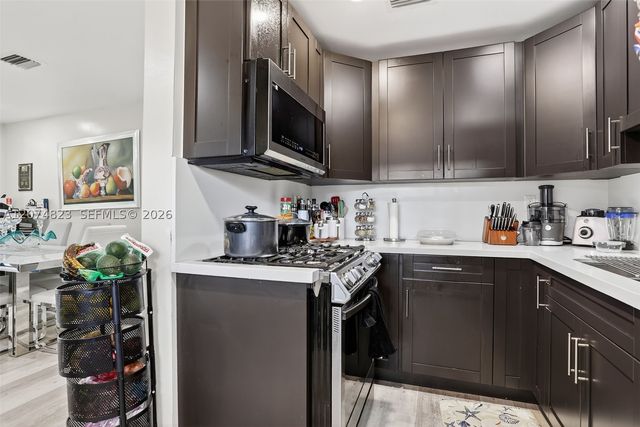 920 SW 30th St 3, Fort Lauderdale, FL 33315