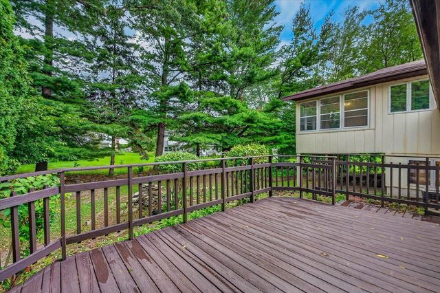 5010 Raymond Road, Madison, WI 53711