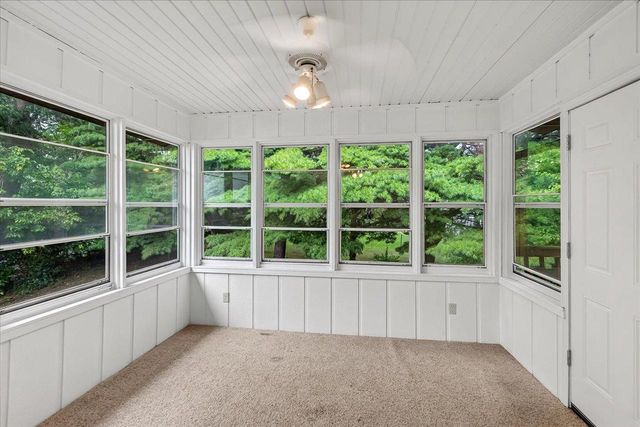 5010 Raymond Road, Madison, WI 53711