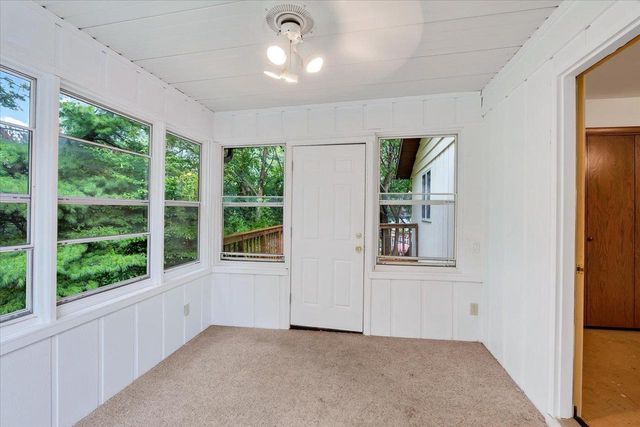 5010 Raymond Road, Madison, WI 53711