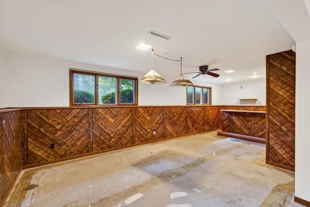 5010 Raymond Road, Madison, WI 53711