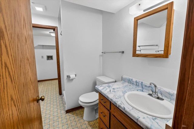 5010 Raymond Road, Madison, WI 53711