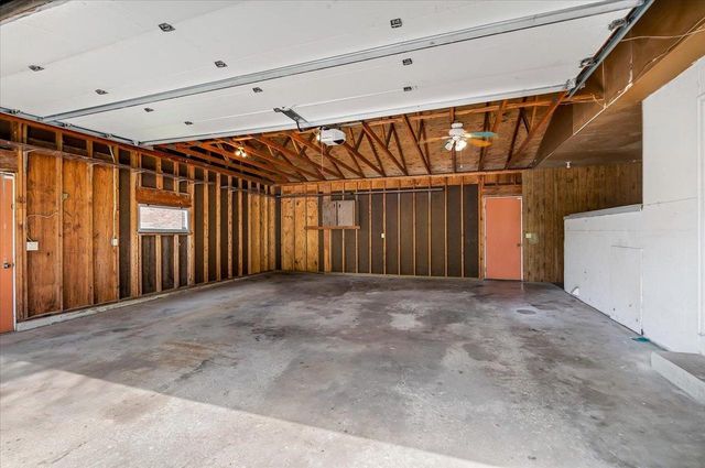 5010 Raymond Road, Madison, WI 53711