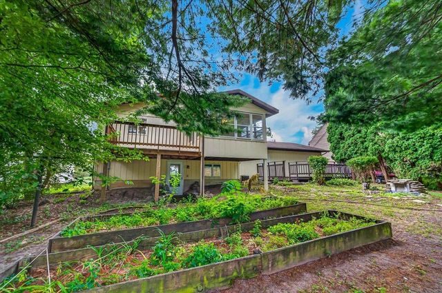 5010 Raymond Road, Madison, WI 53711