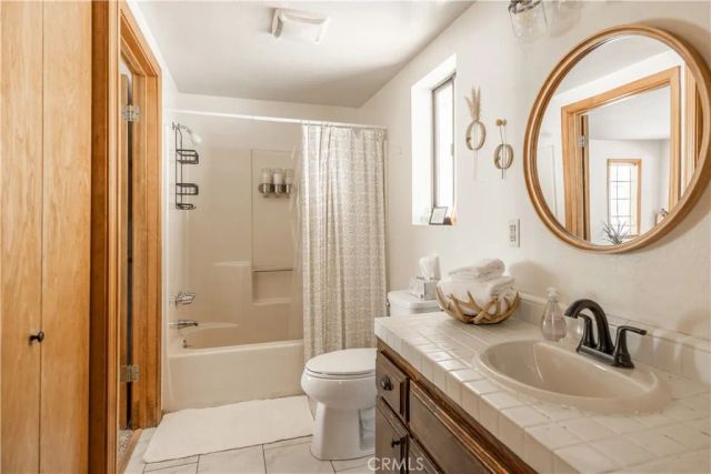42672 Juniper Drive, Big Bear Lake, CA 92315