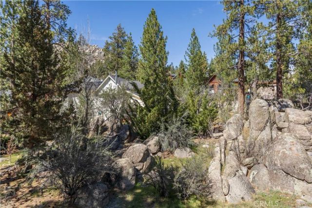 42672 Juniper Drive, Big Bear Lake, CA 92315