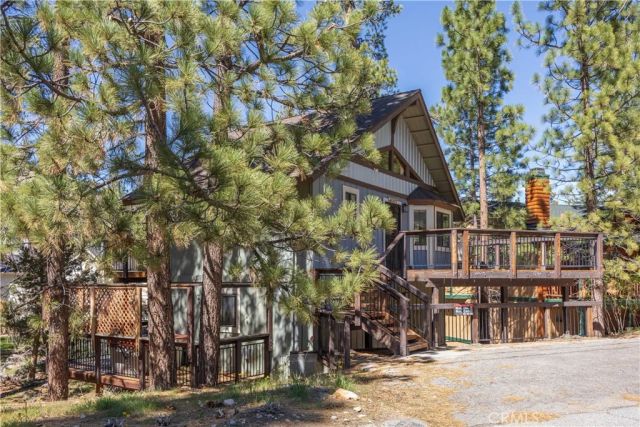 42672 Juniper Drive, Big Bear Lake, CA 92315