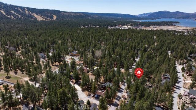 42672 Juniper Drive, Big Bear Lake, CA 92315