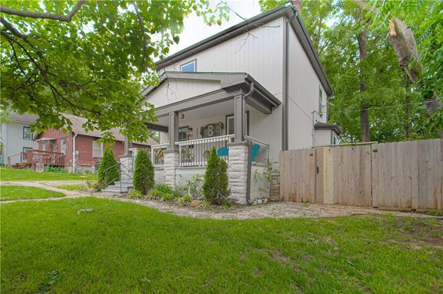 5431 Klamm Road, Kansas City, KS 66106