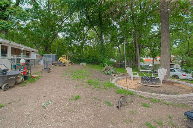 5431 Klamm Road, Kansas City, KS 66106