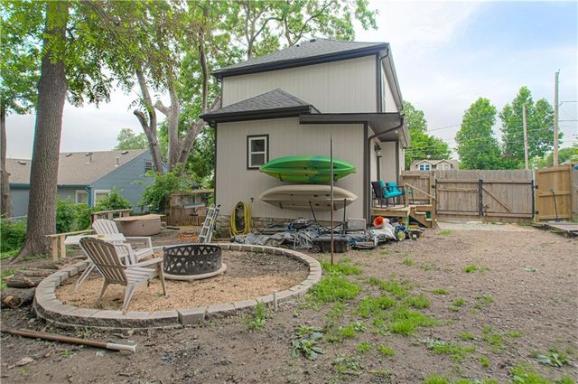 5431 Klamm Road, Kansas City, KS 66106