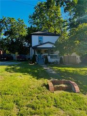 5431 Klamm Road, Kansas City, KS 66106