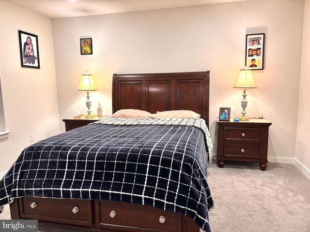 111 FOUR LEAF DR, Downingtown, PA 19335