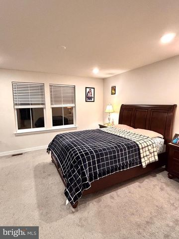 111 FOUR LEAF DR, Downingtown, PA 19335