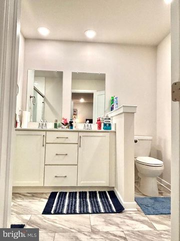 111 FOUR LEAF DR, Downingtown, PA 19335