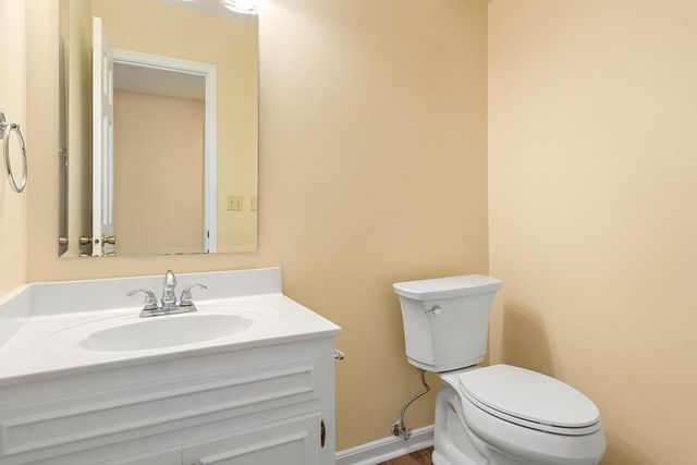 176 Fairway Woods Drive, Ozark, AL 36360