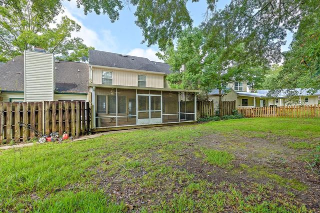 176 Fairway Woods Drive, Ozark, AL 36360