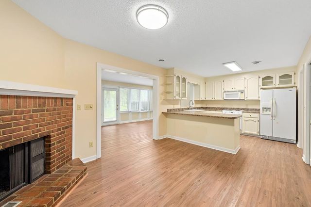 176 Fairway Woods Drive, Ozark, AL 36360