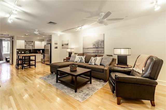 901 W 9th ST 315, Austin, TX 78703