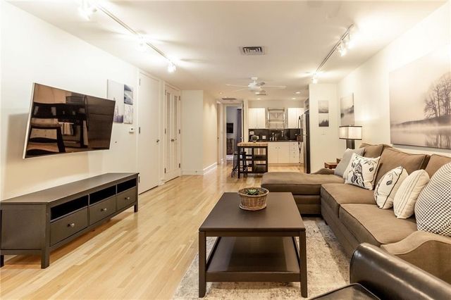 901 W 9th ST 315, Austin, TX 78703