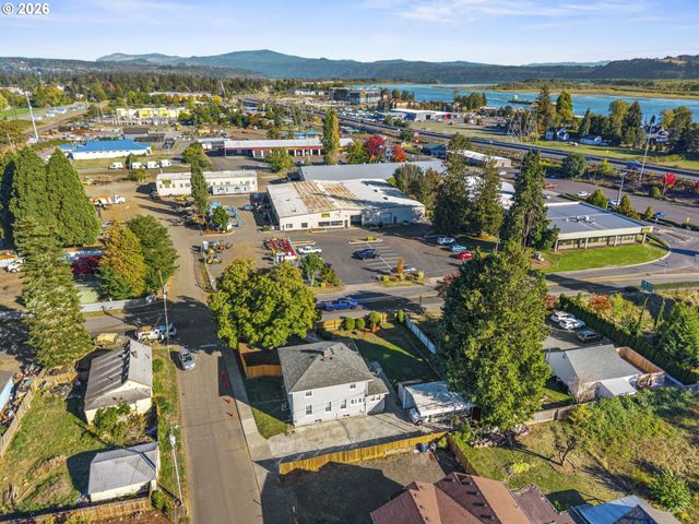 707 Se UNION St, Camas, WA 98607