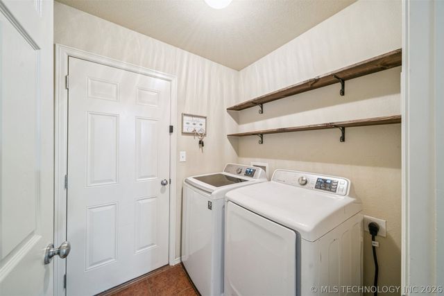 15128 E 108th Place North, Owasso, OK 74055