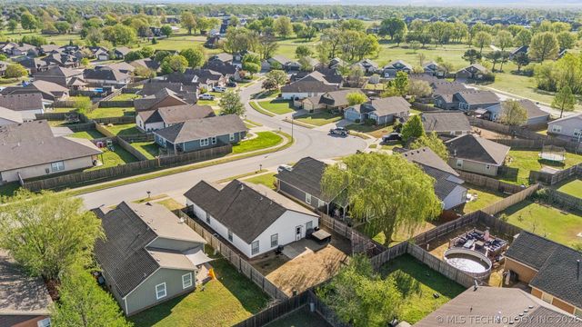 15128 E 108th Place North, Owasso, OK 74055