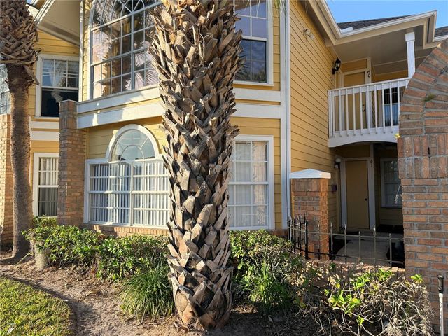 2498 SWEETWATER CLUB CIRCLE 61, Kissimmee, FL 34746