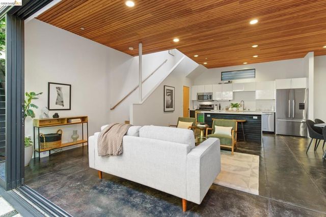 2010 9Th St, Berkeley, CA 94710