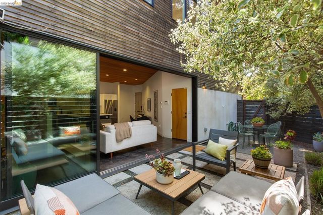 2010 9Th St, Berkeley, CA 94710