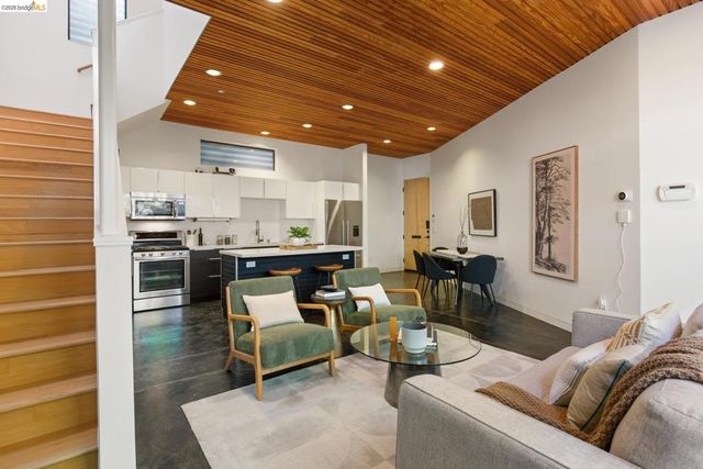 2010 9Th St, Berkeley, CA 94710