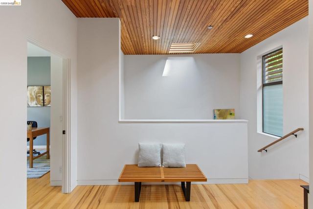 2010 9Th St, Berkeley, CA 94710