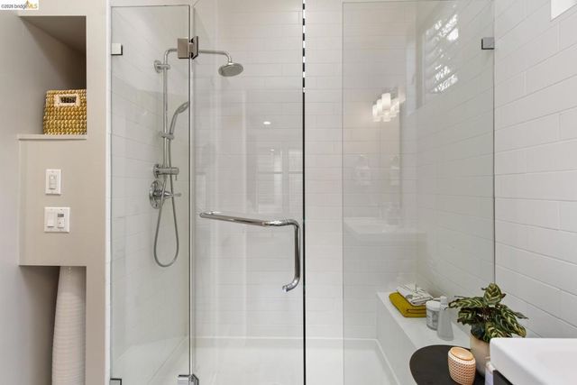 2010 9Th St, Berkeley, CA 94710