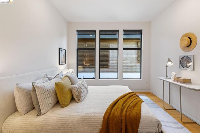 2010 9Th St, Berkeley, CA 94710