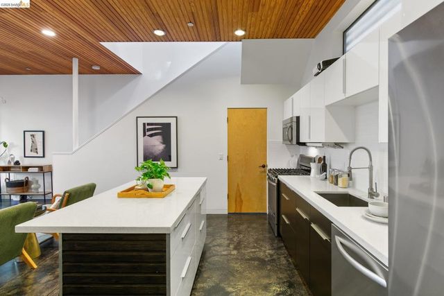 2010 9Th St, Berkeley, CA 94710