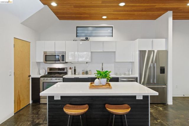 2010 9Th St, Berkeley, CA 94710