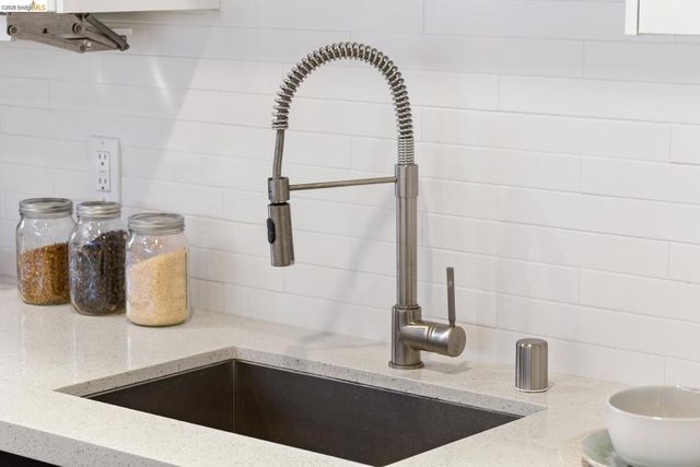 2010 9Th St, Berkeley, CA 94710