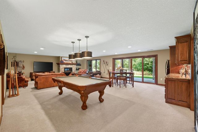 13457 Vickers Street NE, Ham Lake, MN 55304
