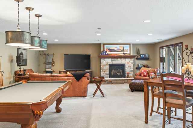 13457 Vickers Street NE, Ham Lake, MN 55304