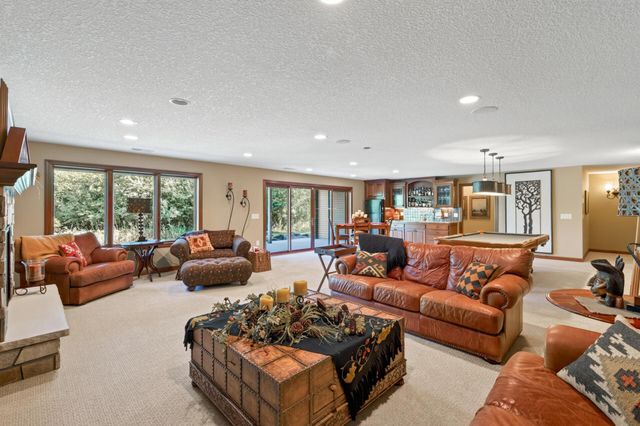 13457 Vickers Street NE, Ham Lake, MN 55304