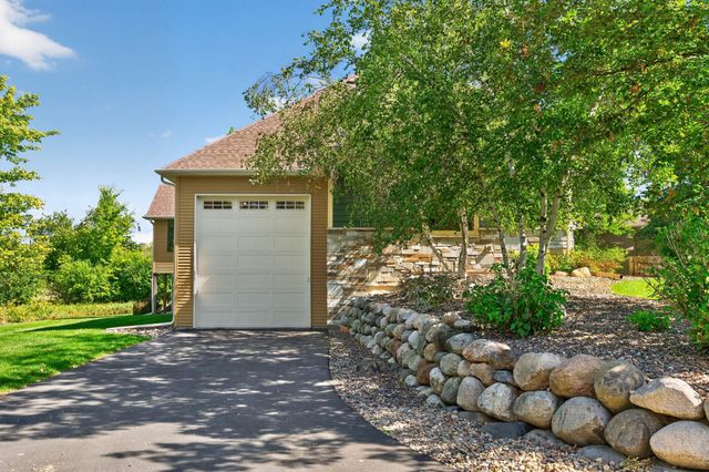 13457 Vickers Street NE, Ham Lake, MN 55304
