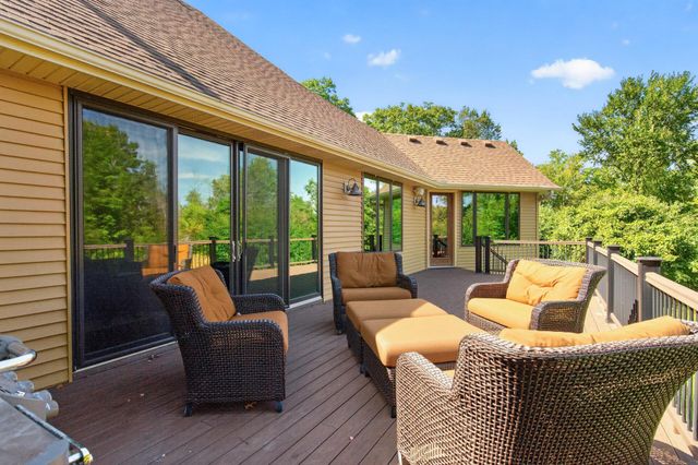 13457 Vickers Street NE, Ham Lake, MN 55304