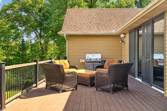 13457 Vickers Street NE, Ham Lake, MN 55304