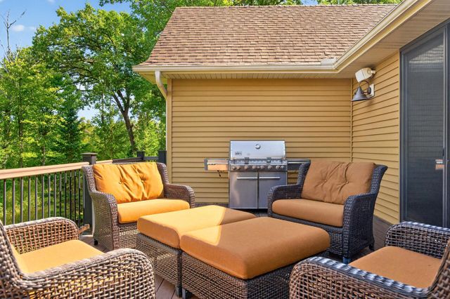 13457 Vickers Street NE, Ham Lake, MN 55304