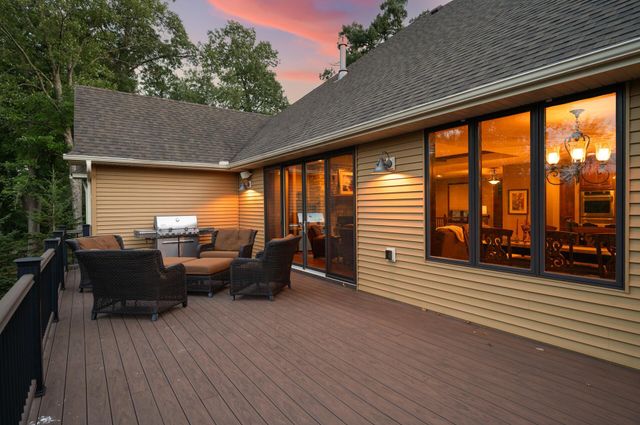 13457 Vickers Street NE, Ham Lake, MN 55304