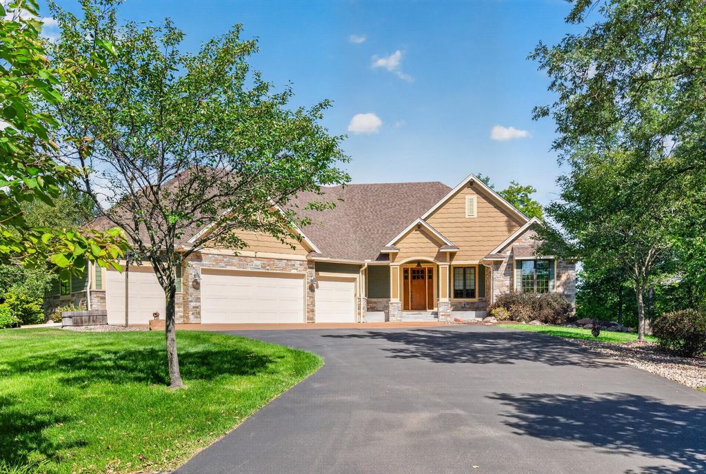 13457 Vickers Street NE, Ham Lake, MN 55304 — photo 2