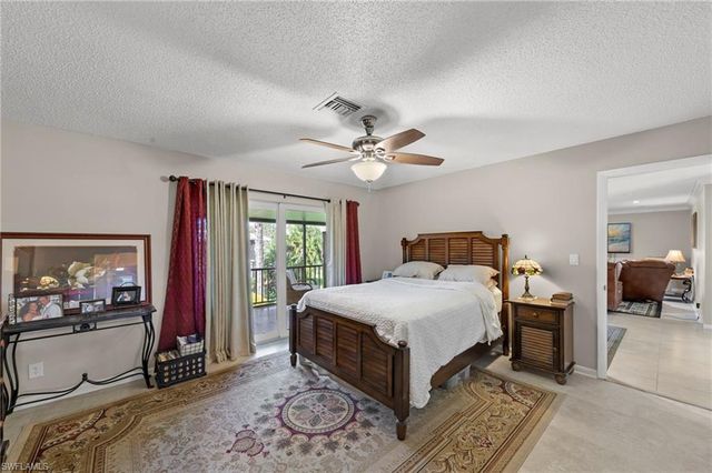 84 Glades BLVD 2, Naples, FL 34112