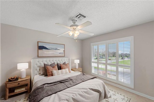 84 Glades BLVD 2, Naples, FL 34112